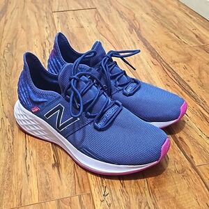 New Balance Women's Tennis Shoes